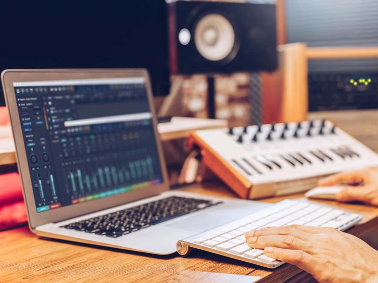 Best Software For Music Production (Mac & Windows)